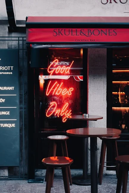 New Golden Pine Pub | 활기 있는 로컬 펍